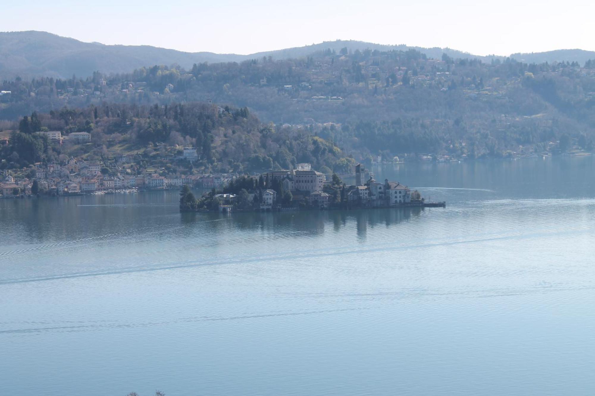 Luckylake بيلا المظهر الخارجي الصورة